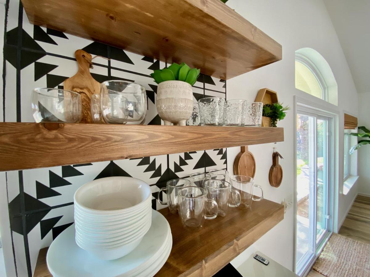 Glamour Mountain Getaway By Casa Oso With Views And Spa Oakhurst Exterior photo